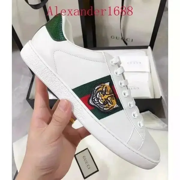 Gucci Shoes （12 style） 2