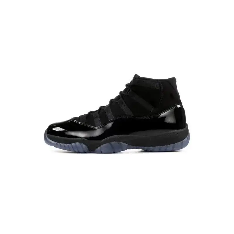 Nike Air Jordan 11 Sneakers 3