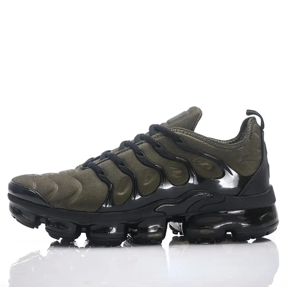 Nike Air VaporMax Plus Sneakers 3