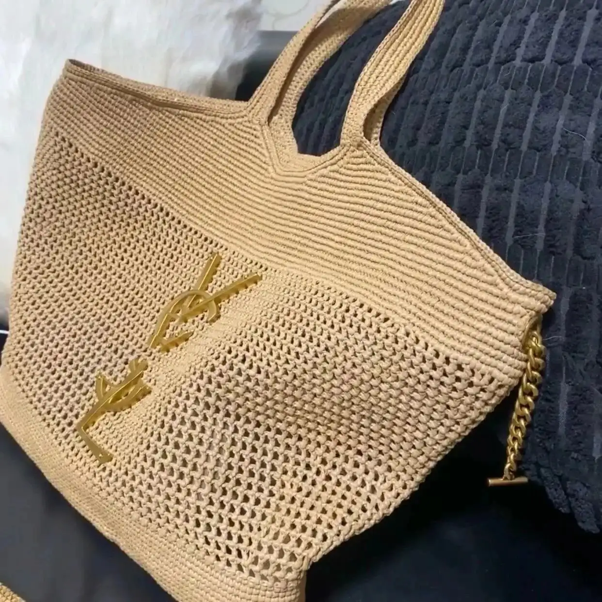 Saint Laurent Raffia Tote Bag 2