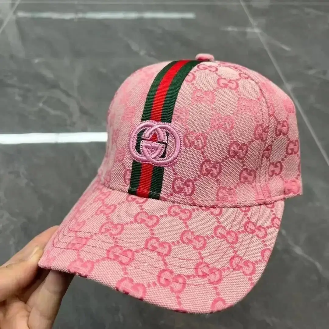 Burberry Check & Louis Vuitton Monogram Baseball Caps [9 Styles] 3