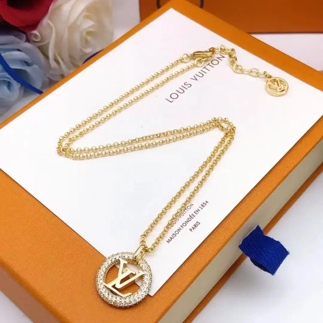 Dior Necklace 2