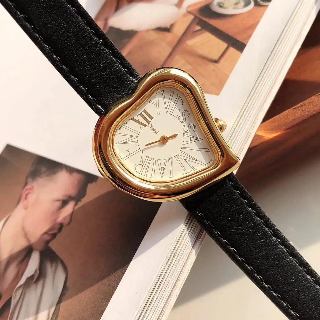 Saint Laurent Watches [4 styles]