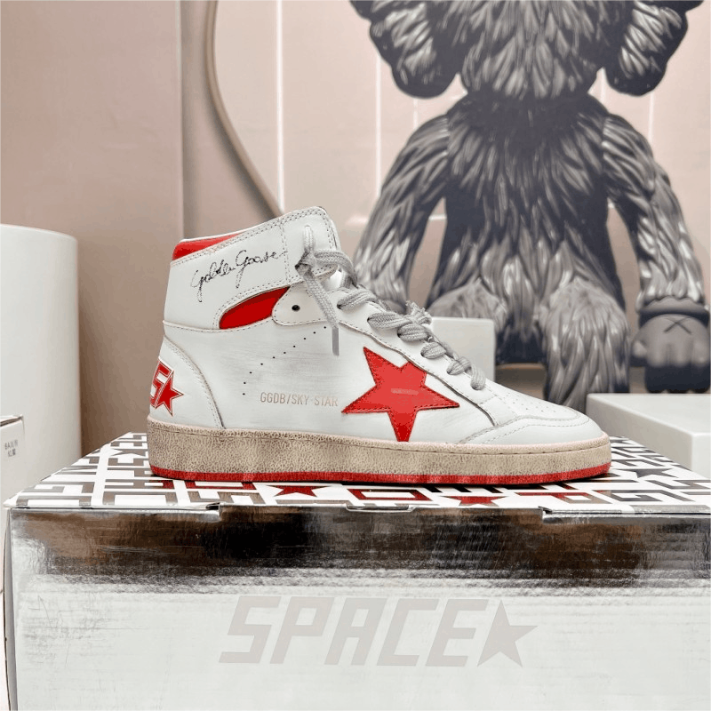 Golden Goose Deluxe Brand Chunky Sneakers [3 styles]