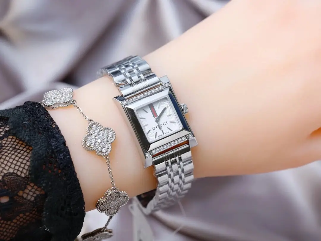 Gucci Quartz Watch [4 styles] 2