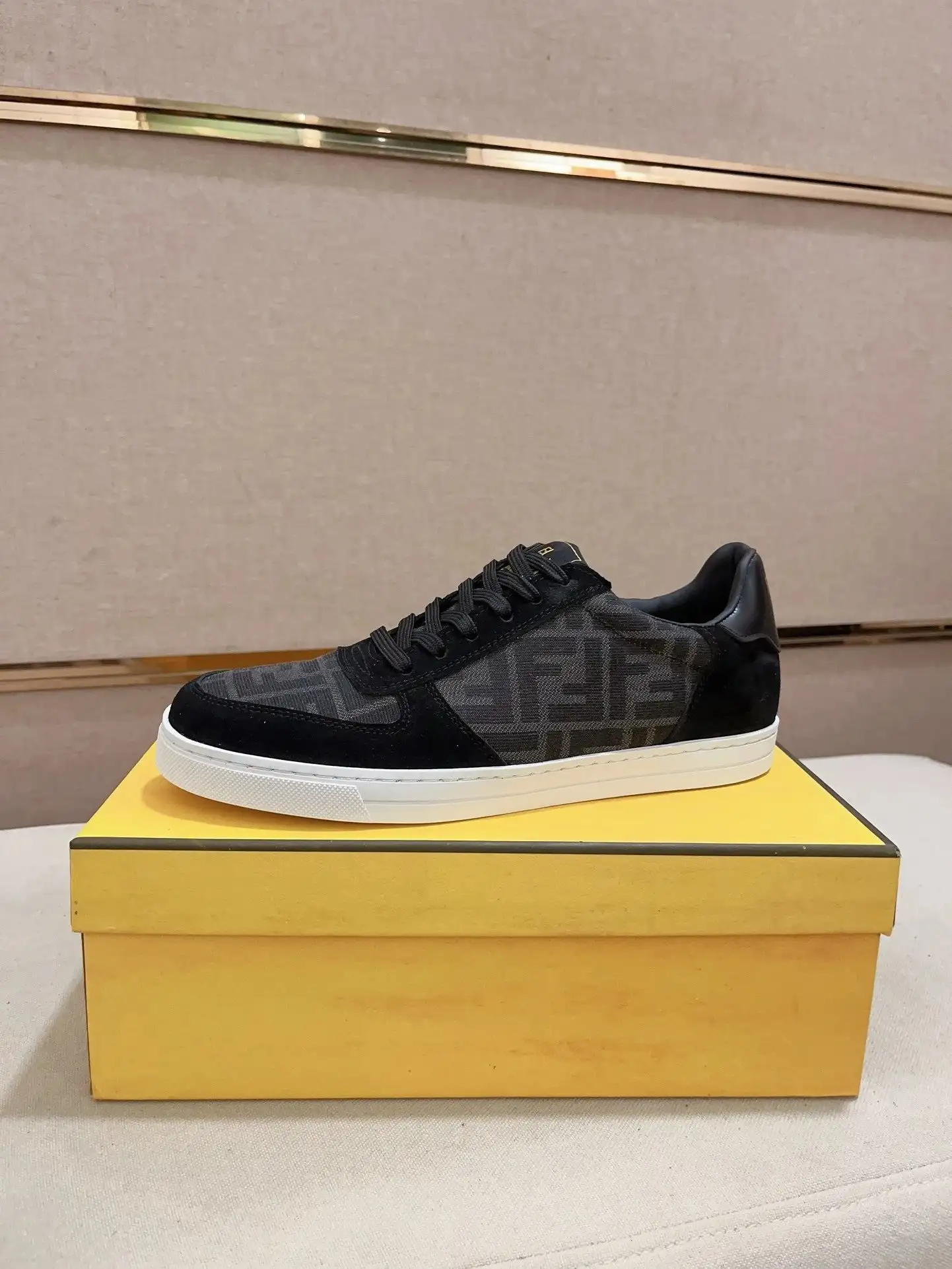 Fendi Chunky Sneakers [9 styles] 2